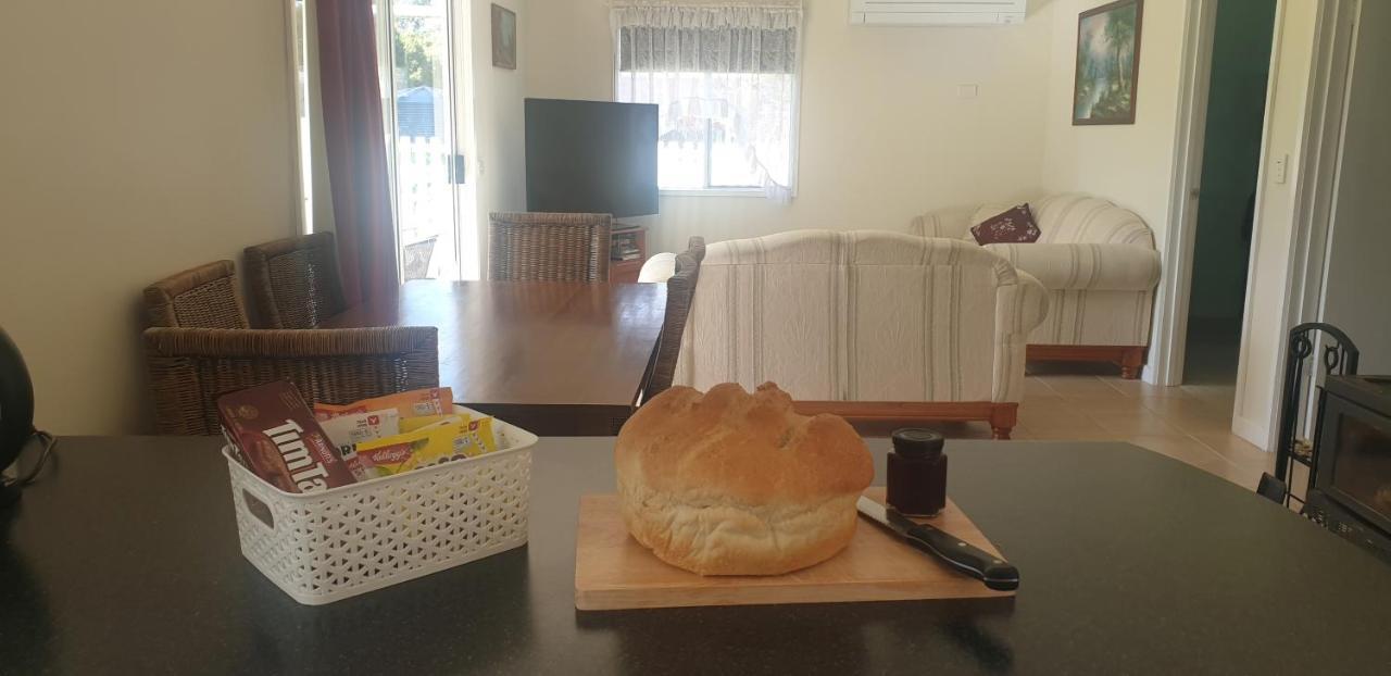 Bed and Breakfast Dixiglen Farm Dixons Creek Экстерьер фото